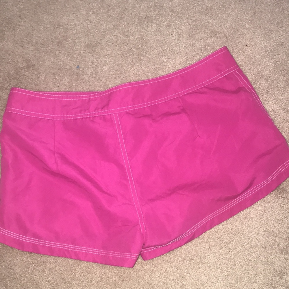 Point Zero Shorts - Picture 2 of 3